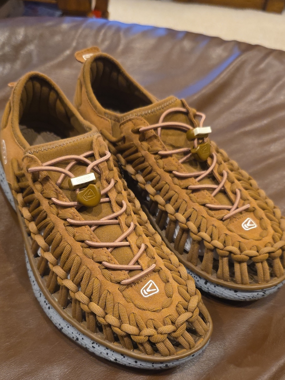 Keen Mens Uneek O2 Woven Casual Sandals Sz 9